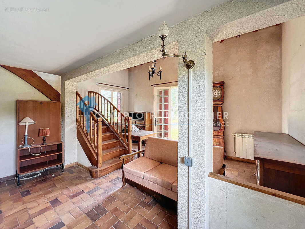 Maison à MAUBEC