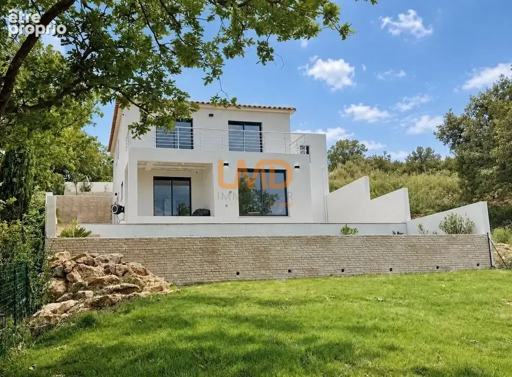 Besse sur Issole dans le Var: maison de 2025 T6 145m2 terrain 67 - photo 1