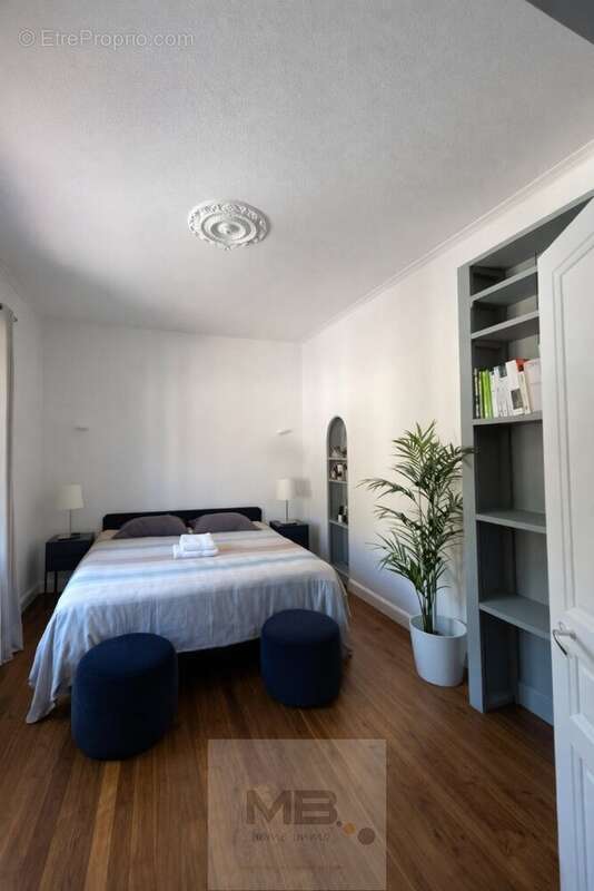 Appartement à LACROIX-FALGARDE