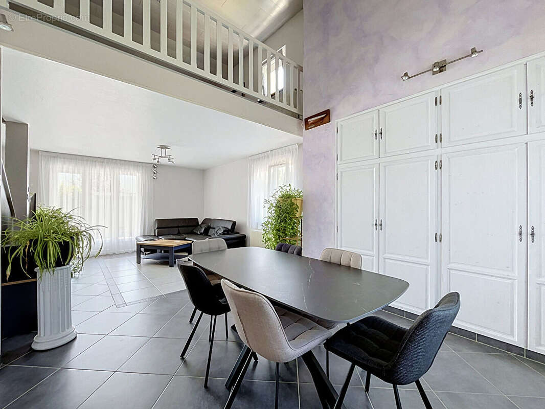 Maison Uxegney 5 pièces 140 m2 - photo 8