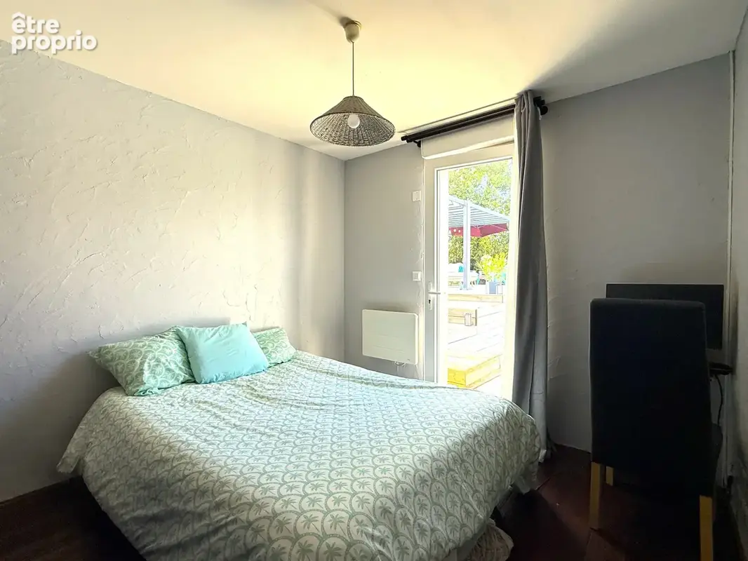 Maison de 108 m2, avec piscine à Marçay - photo 10