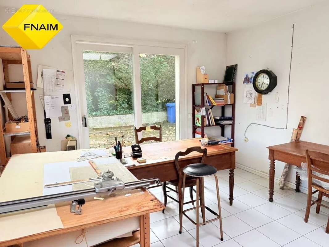 Maison à SAULX-LES-CHARTREUX