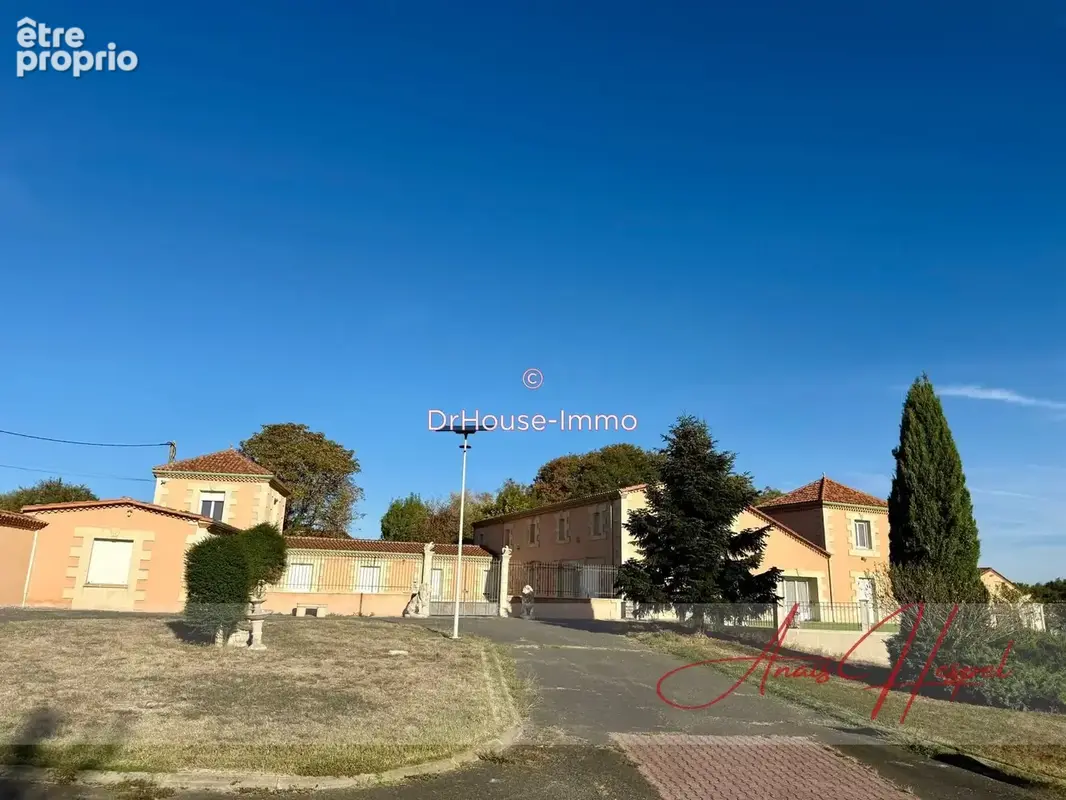 Maison 16 pièces 520 m² à vendre à Sauveterre-De-Guyenne (33540) - photo 7