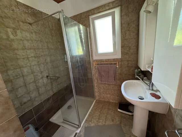 Maison avec vue  sur 1390 m² de terrain. - photo 7