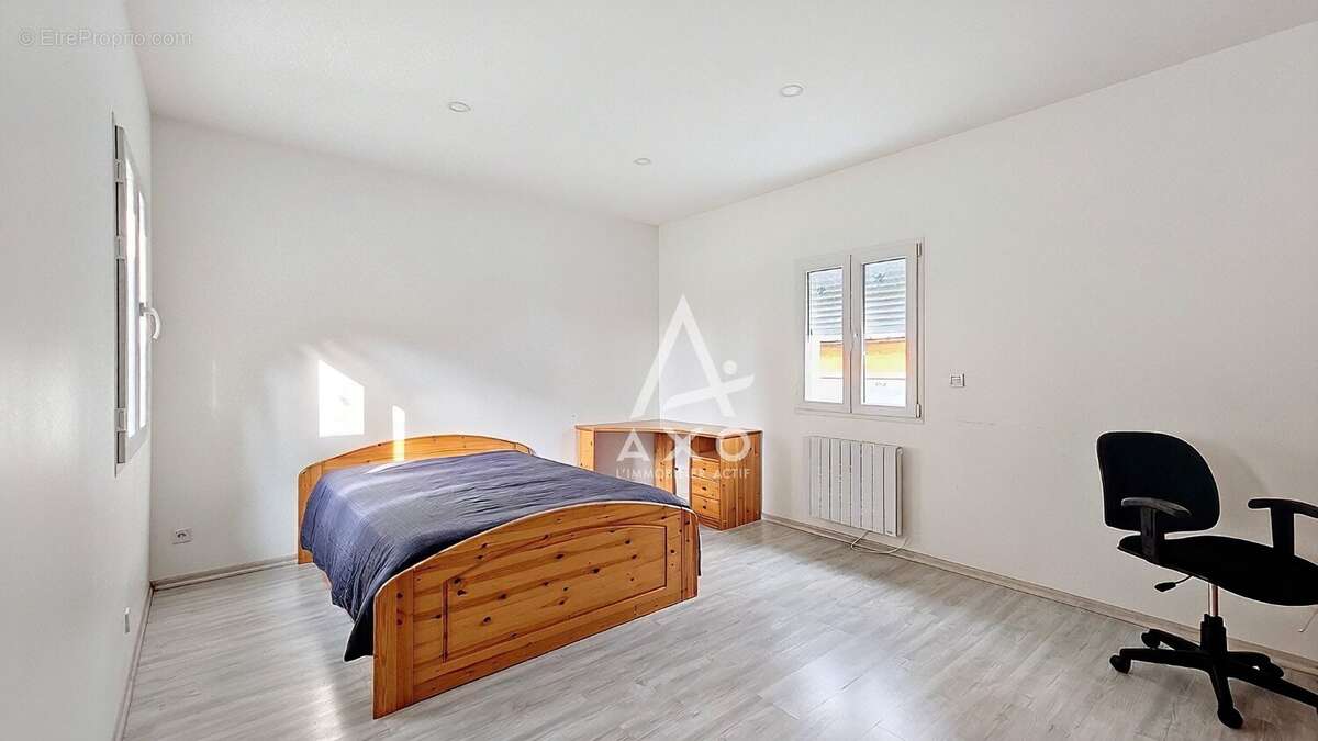 Maison à CORQUILLEROY