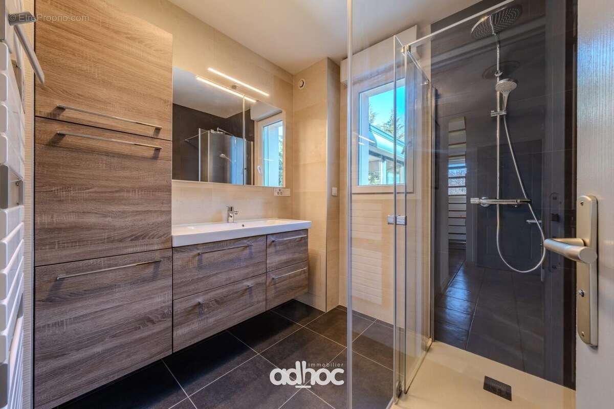 Maison 190 m² à Chateauneuf-Sur-Loire  - photo 9