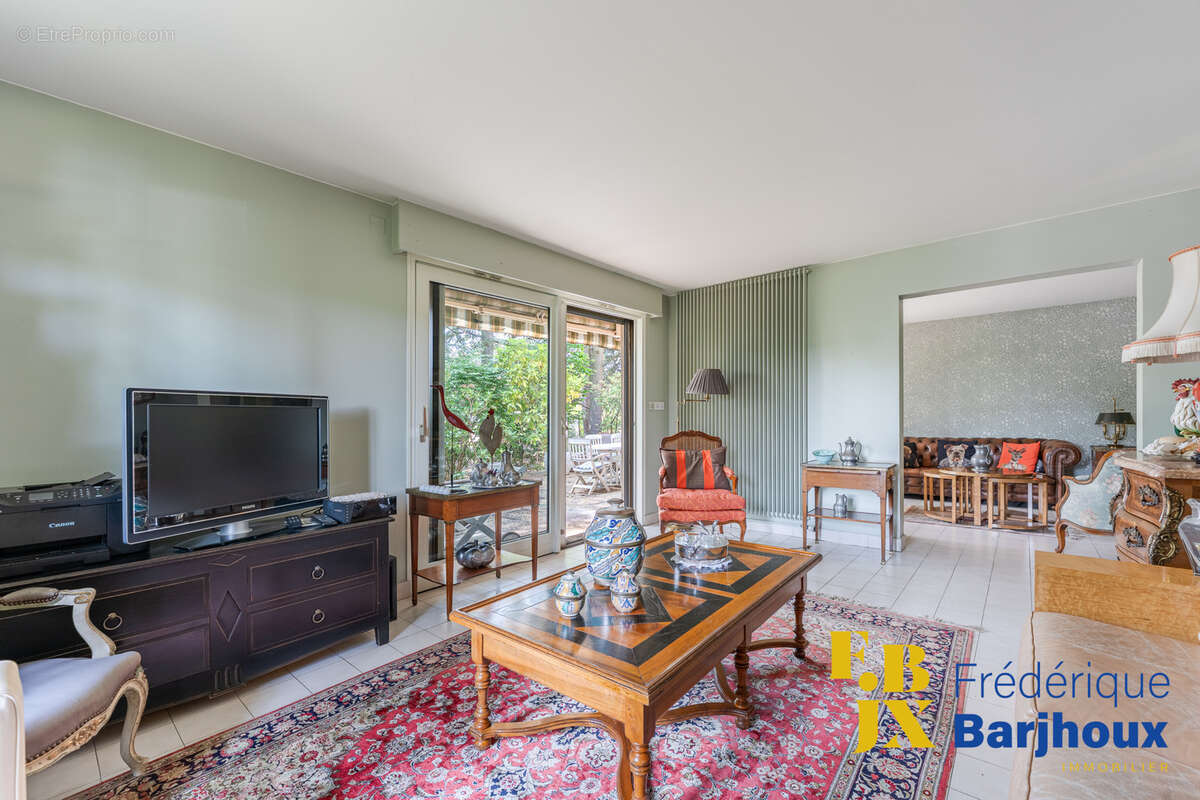 Appartement à CRAPONNE
