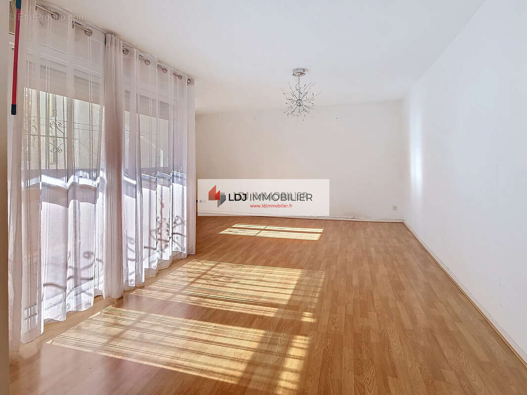 Appartement 72 m² à Perpignan  - photo 5