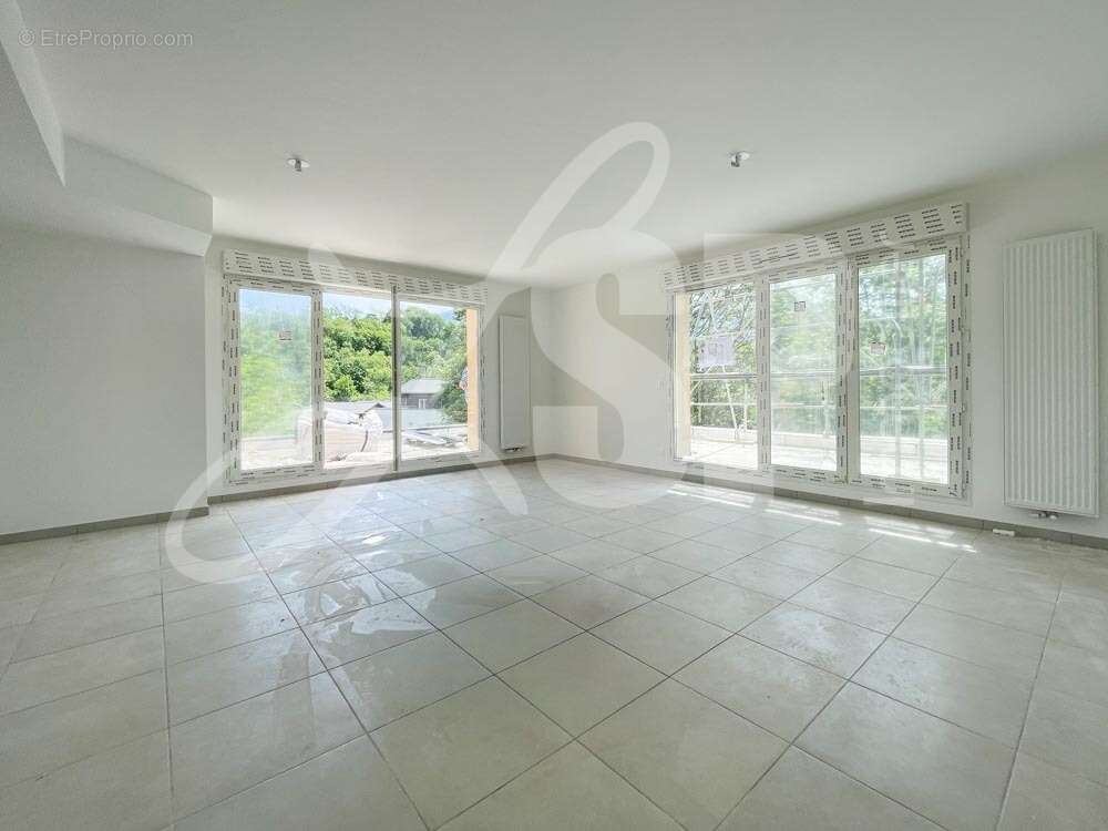 Appartement T3 neuf (D101)