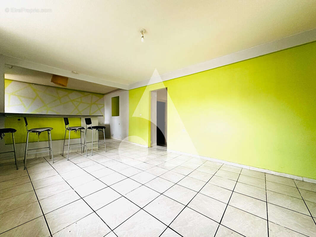 Appartement à POMPEY