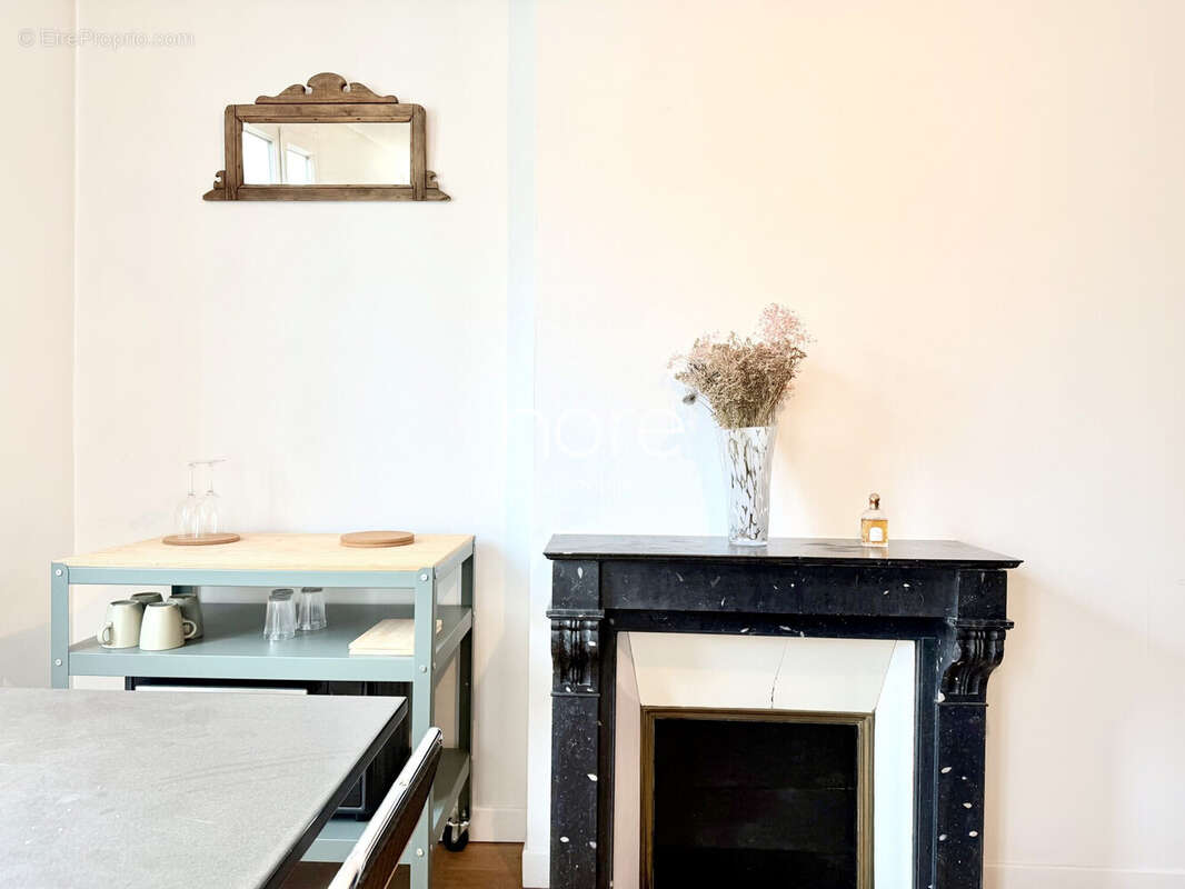 Appartement à PARIS-11E