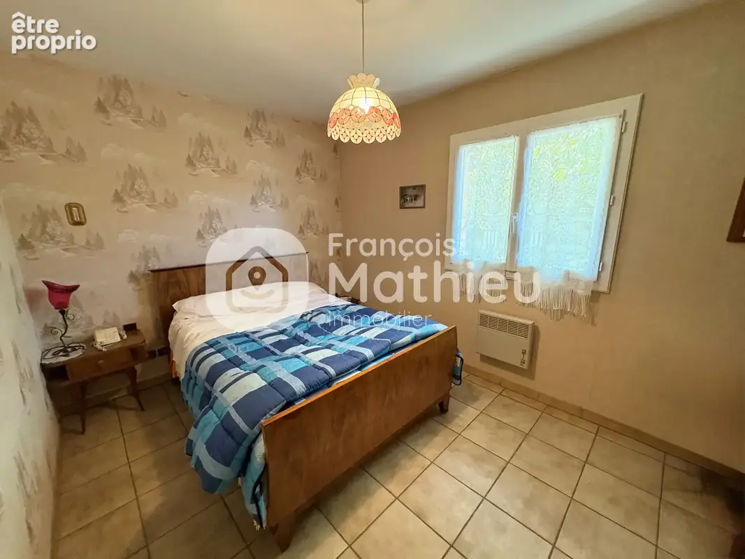Villars les Dombes : maison plain-pied 90m2 hab - 3 chambres + garage - 723m2 de terrain - photo 9