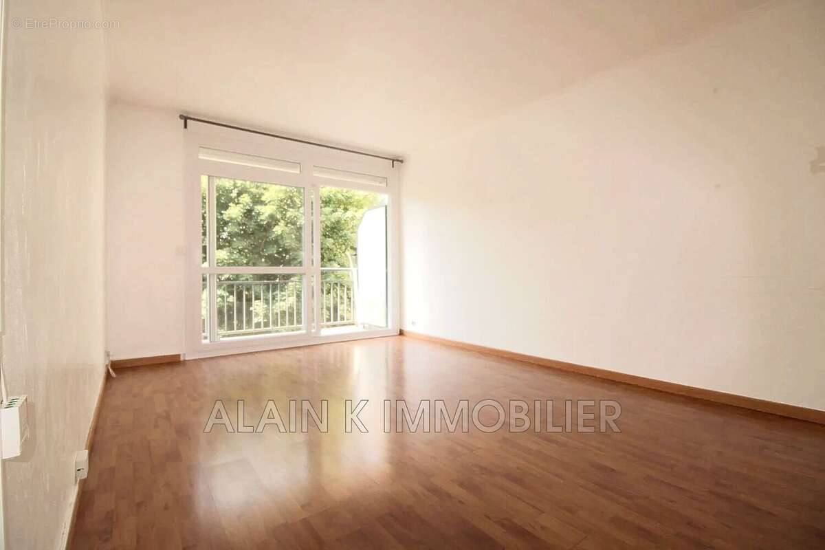 Appartement à VELIZY-VILLACOUBLAY