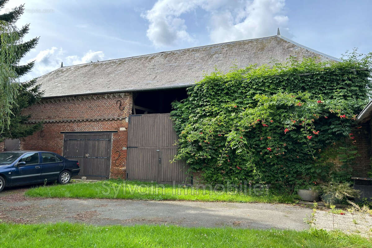 Maison à FORMERIE