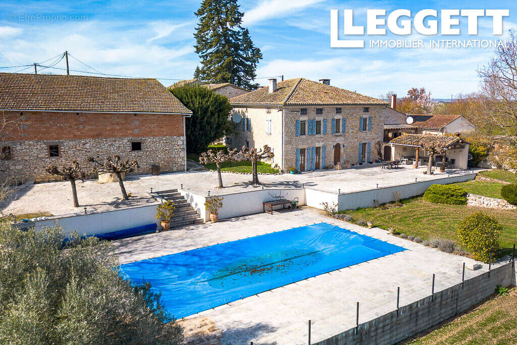 Maison à CAHUZAC-SUR-VERE