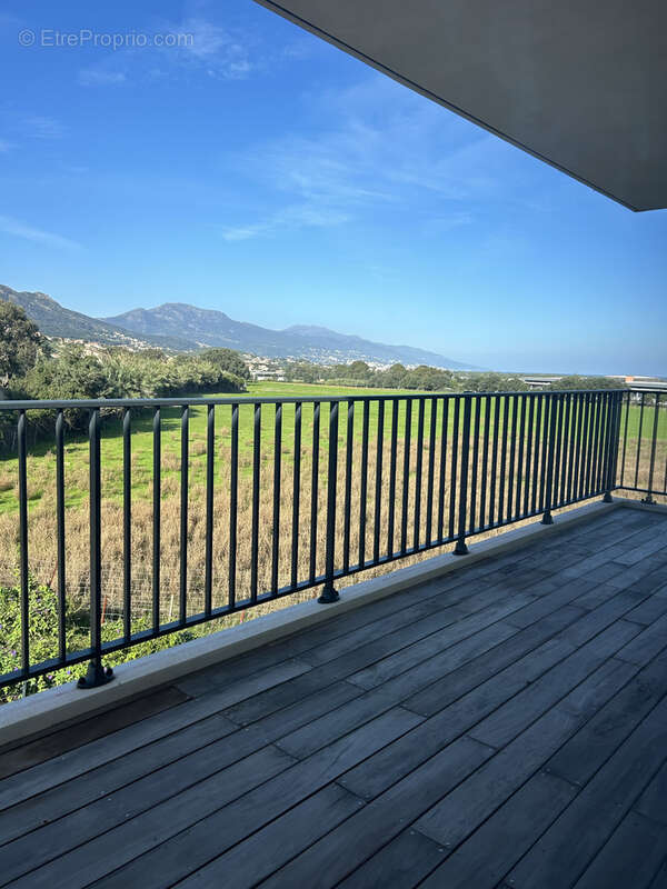 Appartement à BIGUGLIA