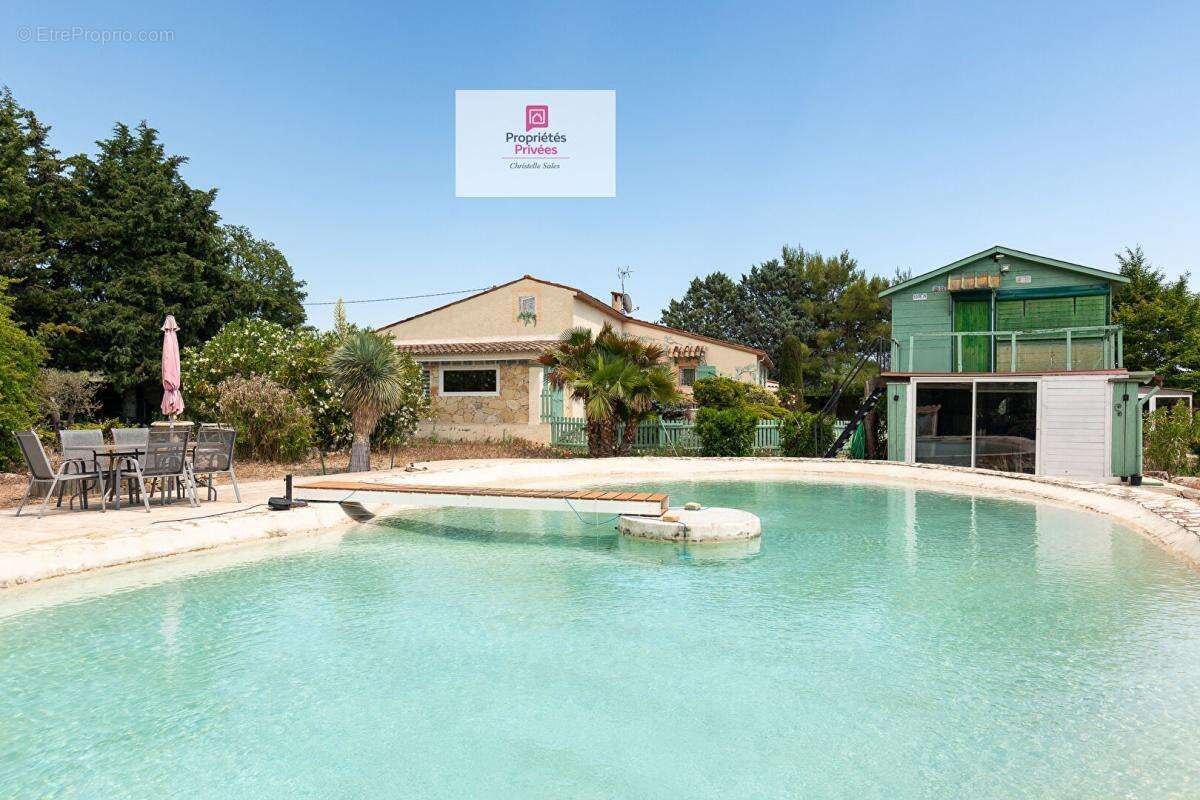 propriété de 7 pièces avec un chalet de 42 M2 avec piscine-lagon sur Tourrettes - photo 3