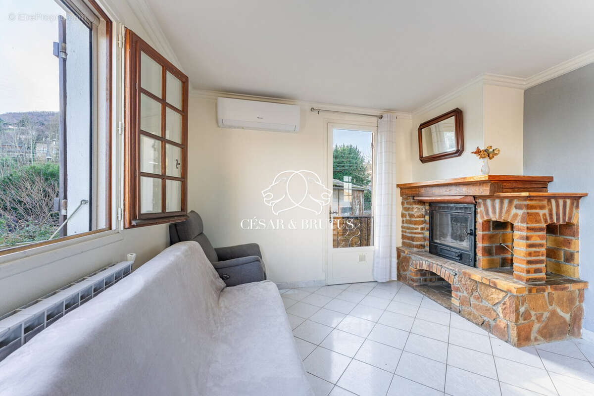 Maison à SAINT-ROMAIN-AU-MONT-D'OR