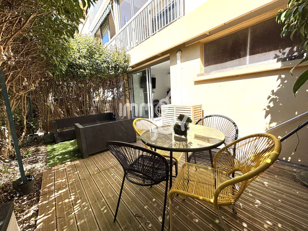 Appartement à FREJUS