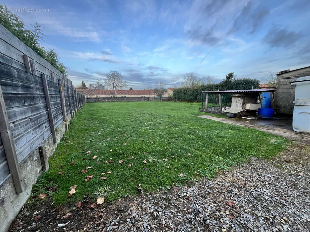 Maison à SAINT-DENIS-LA-CHEVASSE