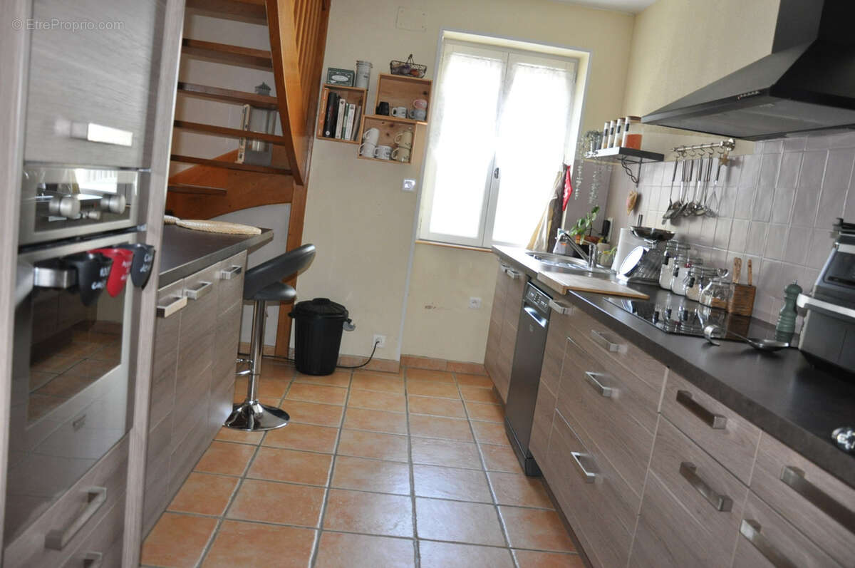 Maison à JALIGNY-SUR-BESBRE