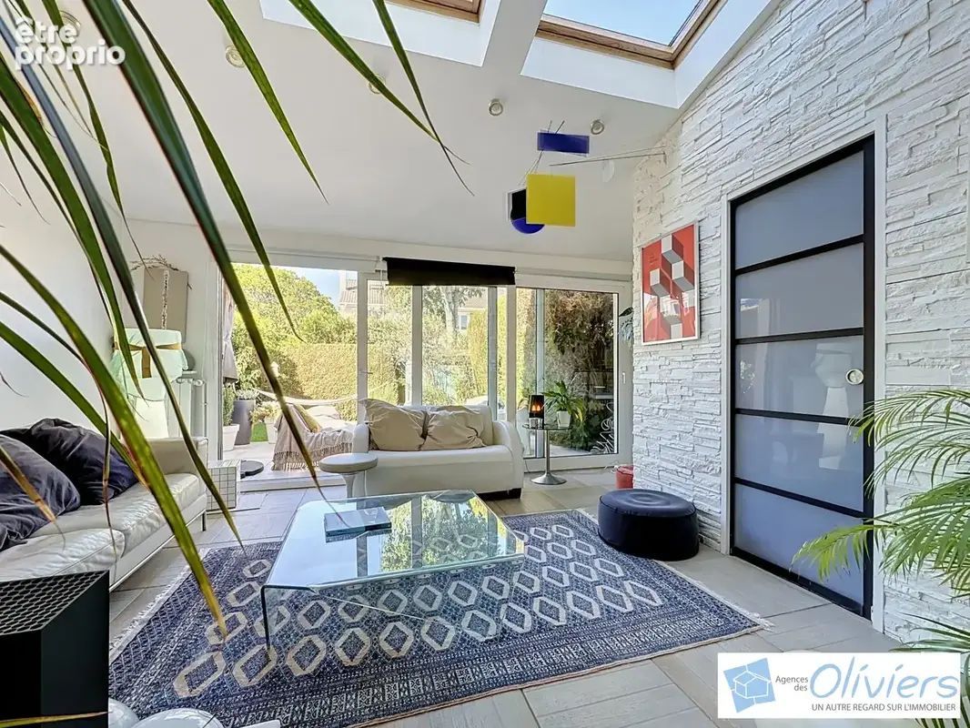 Maison 6 pièces 105 m² à vendre à Voisins-Le-Bretonneux (78960) - photo 6