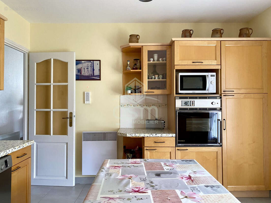 Maison à SAINT-BRANCHS