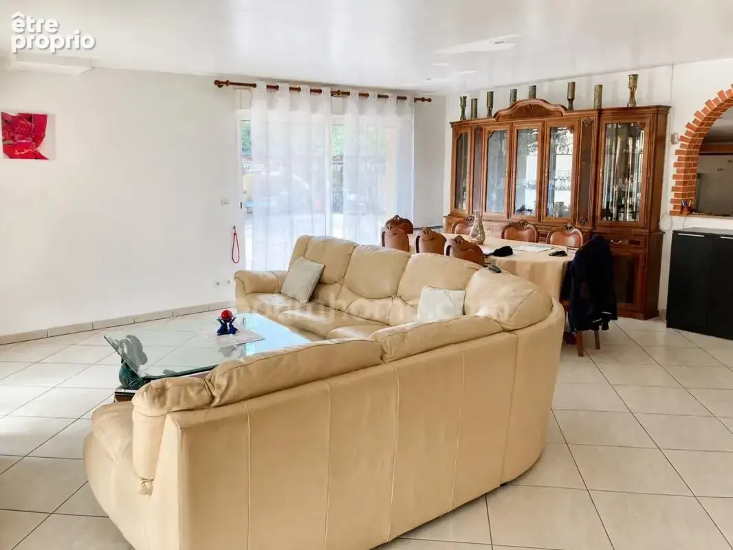 Blagnac – maison t5/6 de plain-pied avec piscine, garage et atelier – odyssud à 10 min à pied - photo 9
