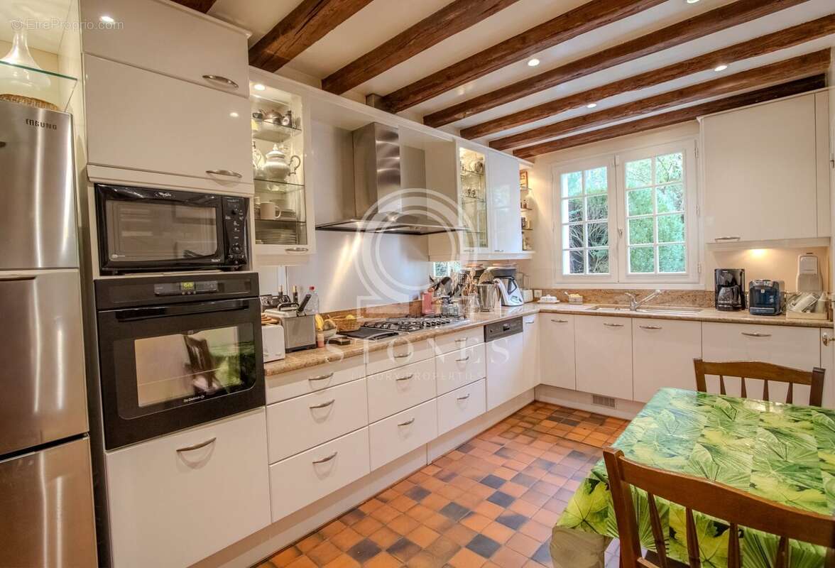 Maison à LOUVECIENNES