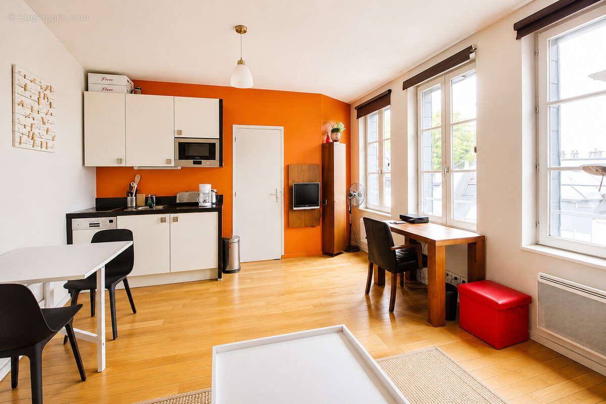 Appartement à VERSAILLES
