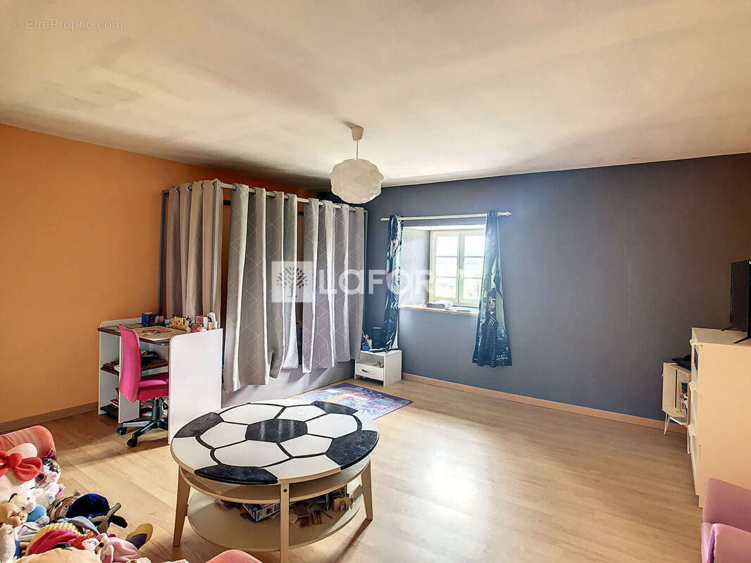 Maison à VAL-DE-MEUSE