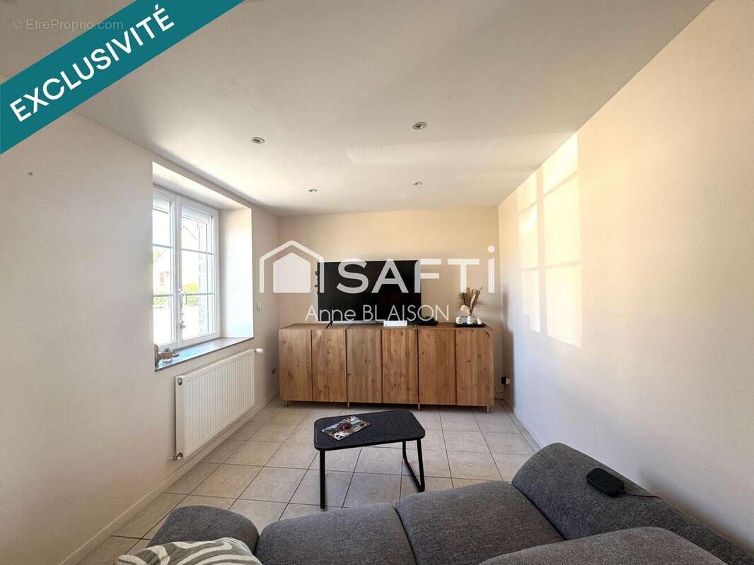 Photo 6 - Maison à COIGNY