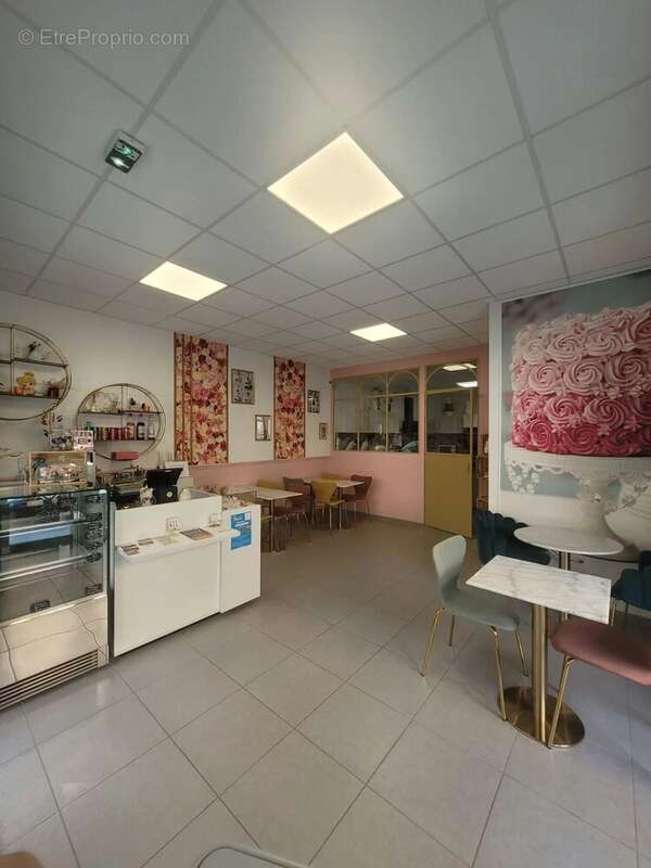 Commerce à MALLEMORT