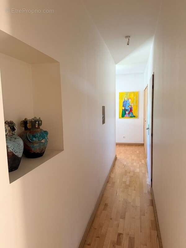 Propriété de Caractère 300m2 hab+ 175m2 bureaux - à vendre 12 pièces (74) -  proche de Annecy - photo 44