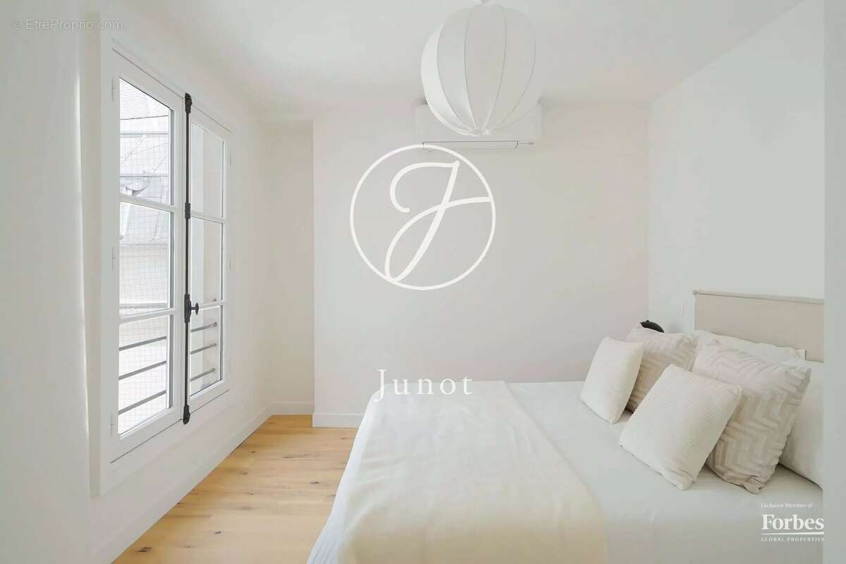 Appartement à PARIS-6E