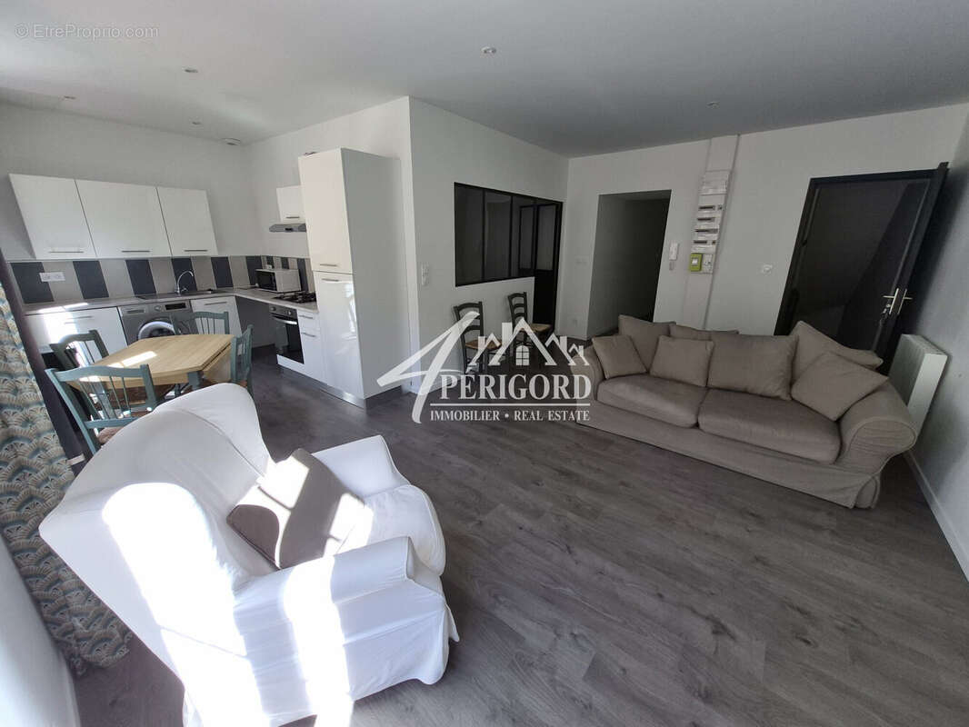 Appartement à LALINDE