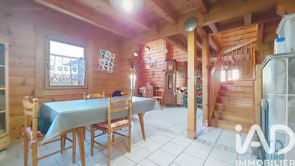 Photo 8 - Maison à OSSEY-LES-TROIS-MAISONS