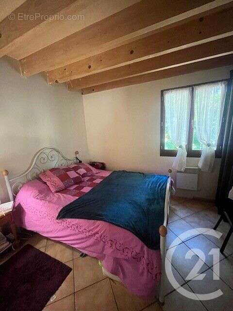 Maison à POUQUES-LORMES