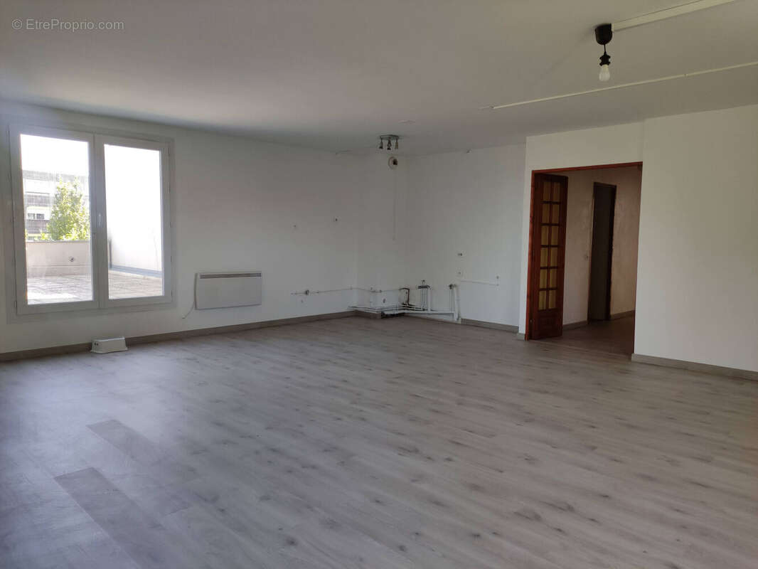 Photo 3 - Appartement à LORMONT