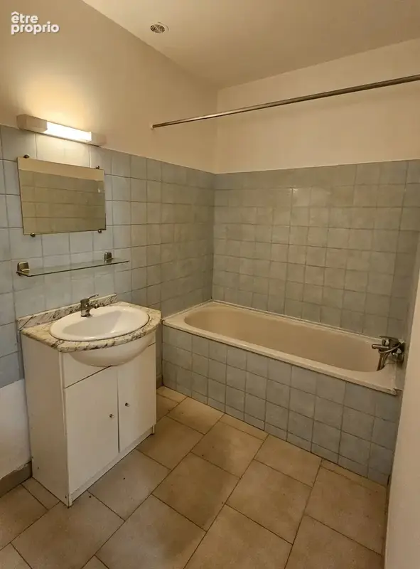Immeuble de 5 logements 30800 st gilles 330 m2 - photo 8