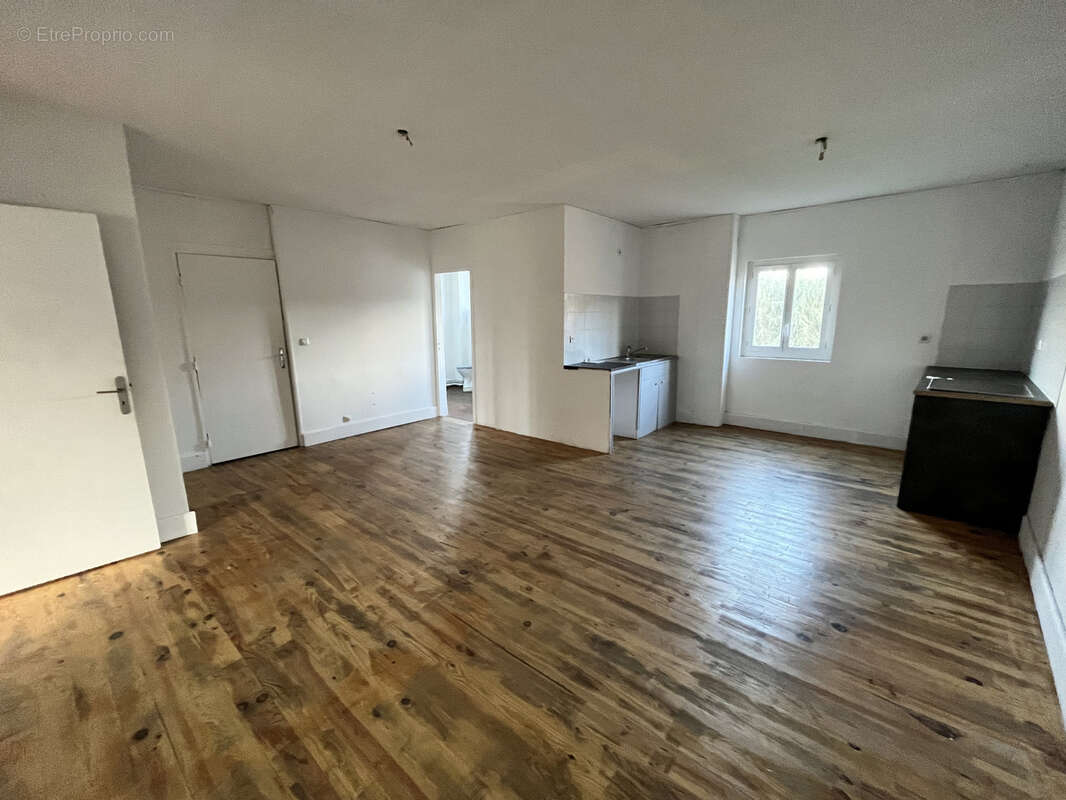 Appartement à L&#039;ISLE-EN-DODON