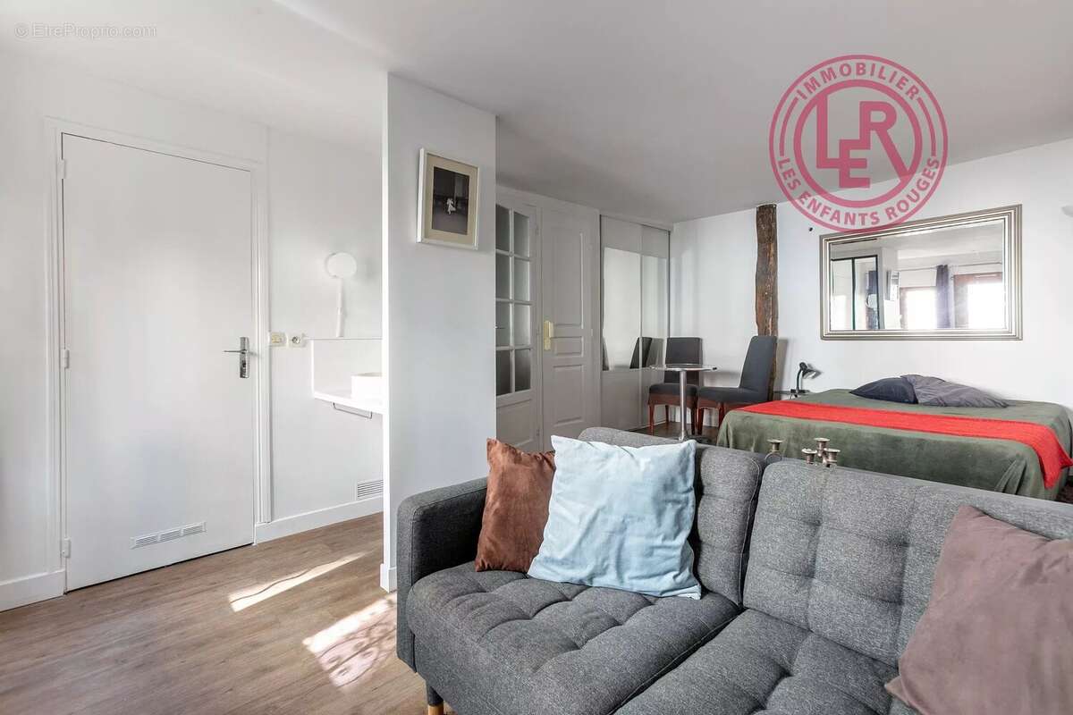 Appartement à PARIS-11E