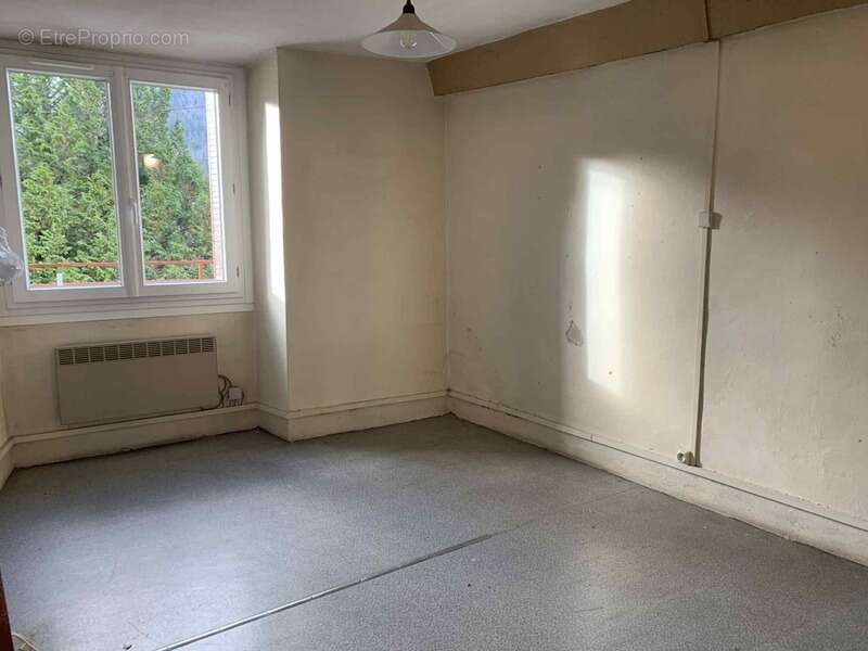 Maison à LUS-LA-CROIX-HAUTE