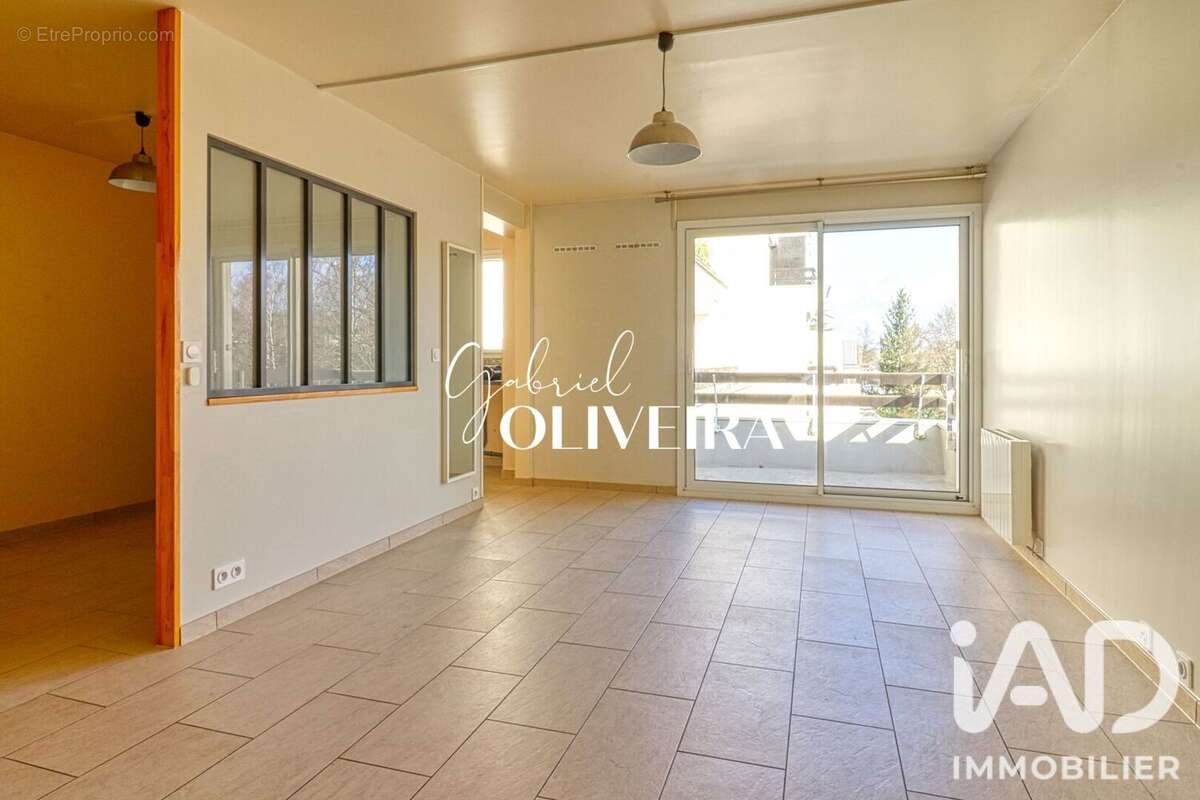 Photo 2 - Appartement à MERY-SUR-OISE