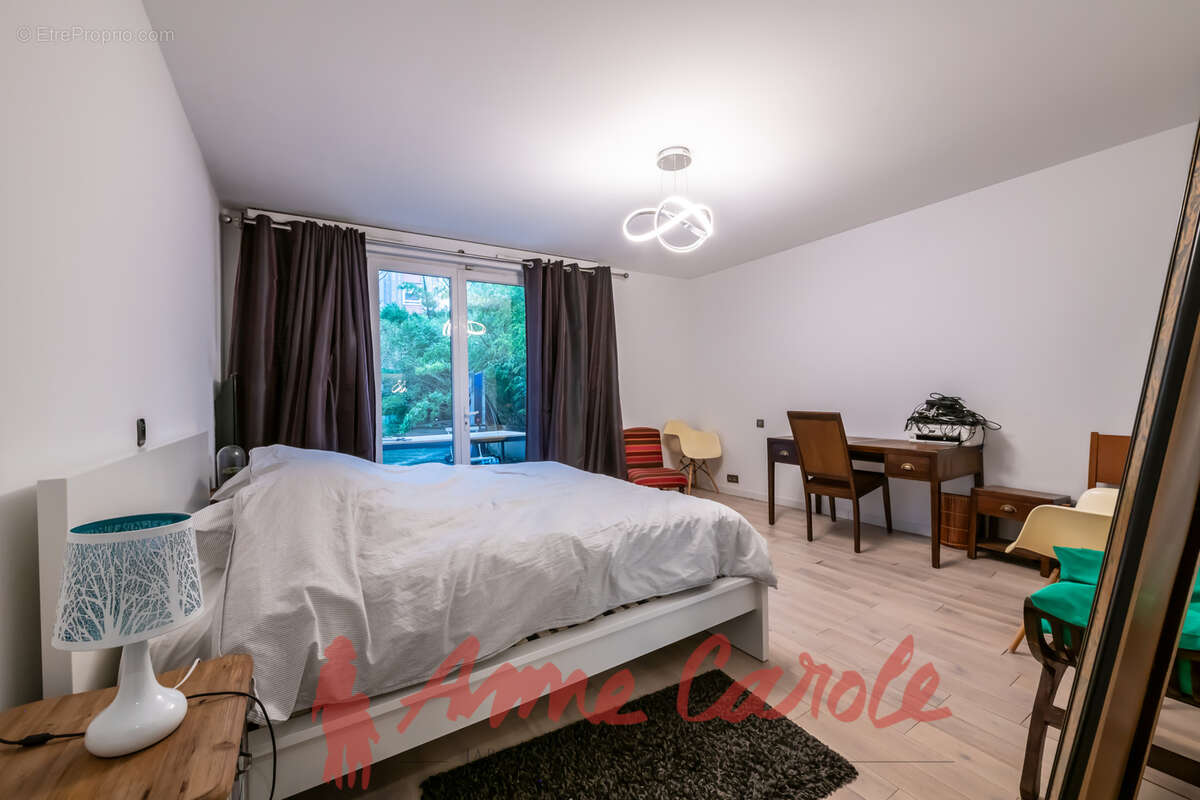 Commerce à JOINVILLE-LE-PONT