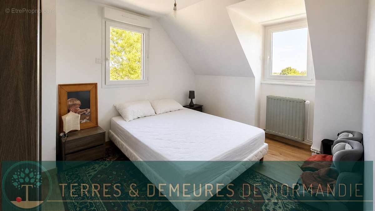 A vendre - Maison familiale de 212m² avec maison d'amis, sur un terrain de 2500m², à quelques minutes de Luneray - photo 10