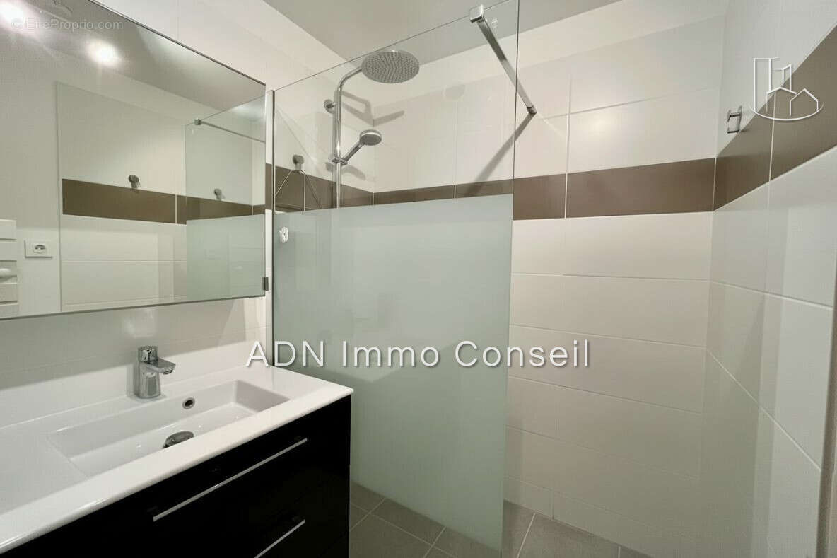 Appartement à MALLEMORT