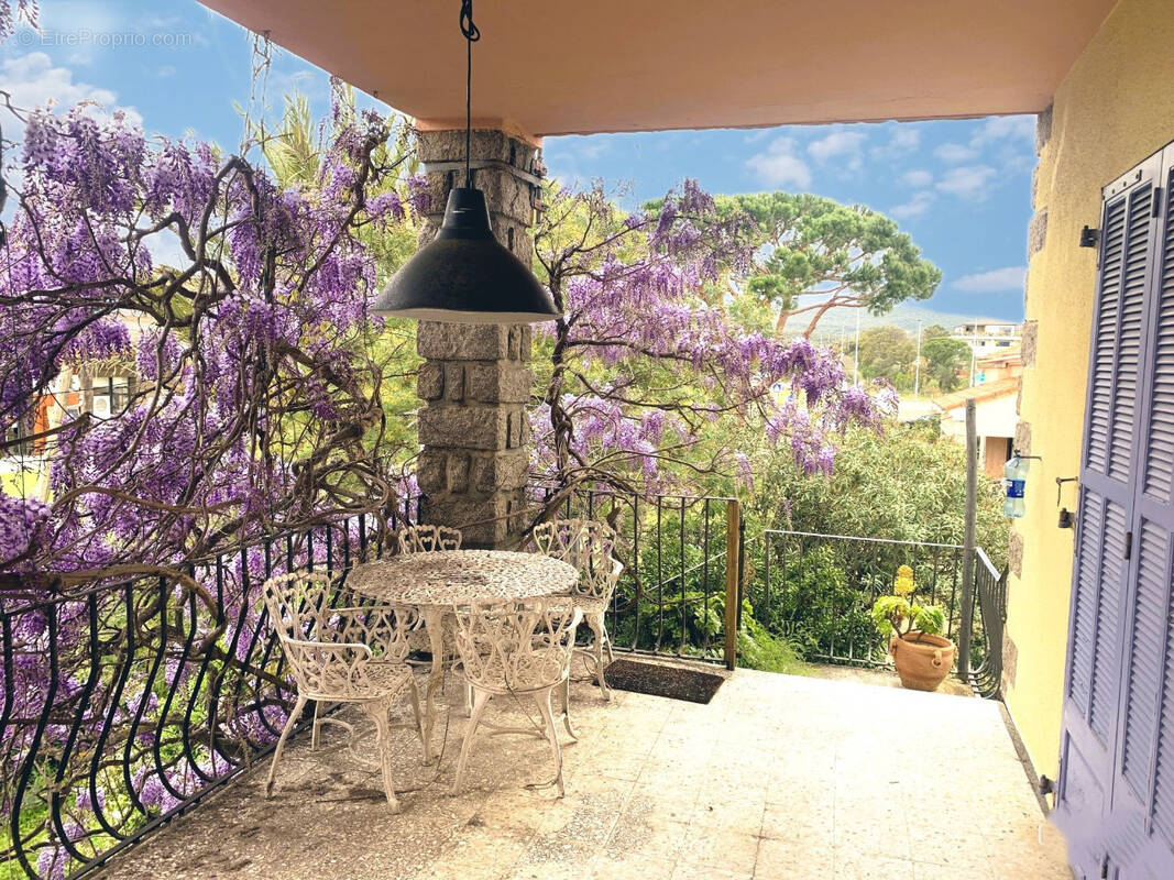 Maison à PORTO-VECCHIO