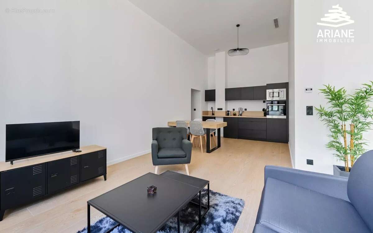 Appartement à VOURLES