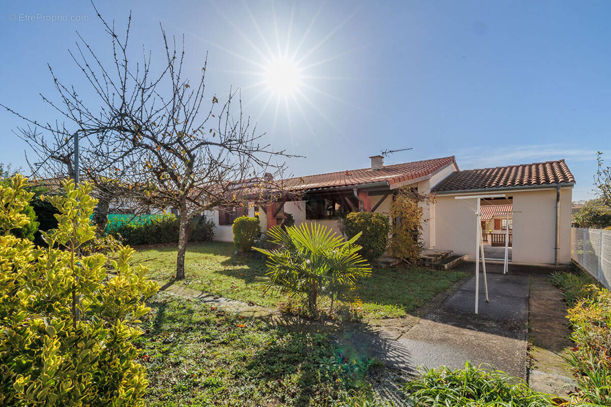 Maison à SAINT-ORENS-DE-GAMEVILLE